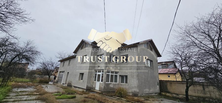 Vila 9 camere 300mp utili - teren 960mp