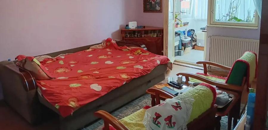 Apartament 3 camere zona Grivitei