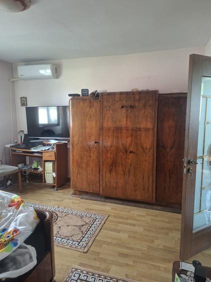 Casa tip duplex cu 2 apartamente P+1+M, 229.40 mp, zona Targsoru Vechi