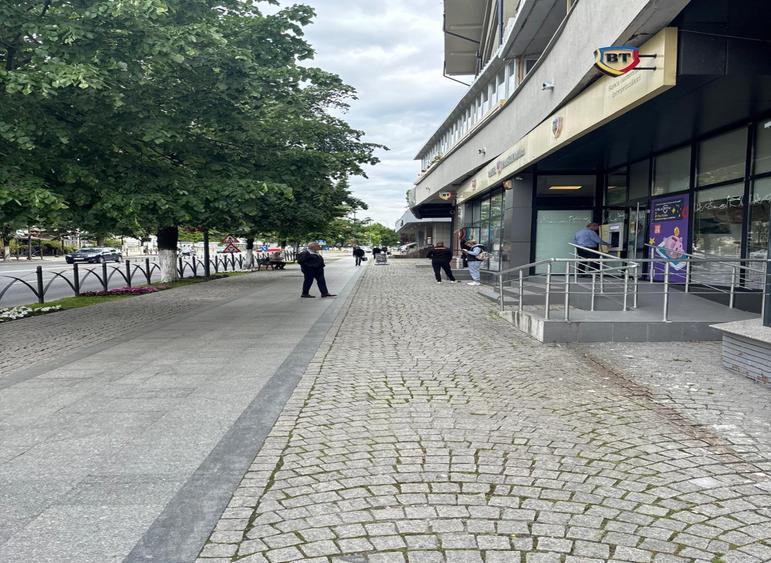 Spatiu comercial de inchiriat ultracentral in Ramnicu Valcea, Calea lui Traian 1