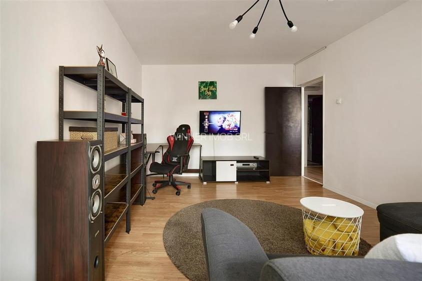 Inchiriere apartament cu 2 camere metrou Eroii Revolutiei - 2