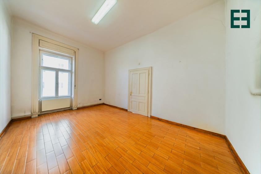 2 Apartamente unificate cu 7 camere - etaj 1 - Arad
