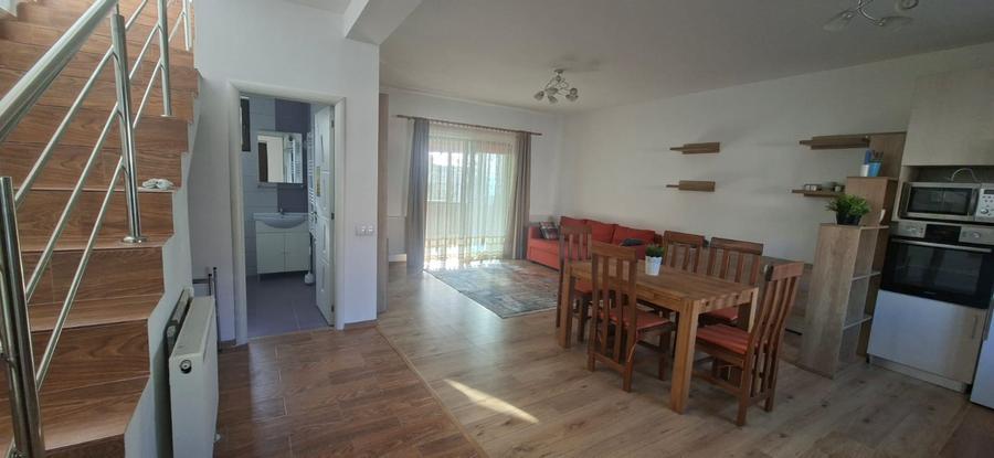 Casa de inchiriat tip Duplex!
