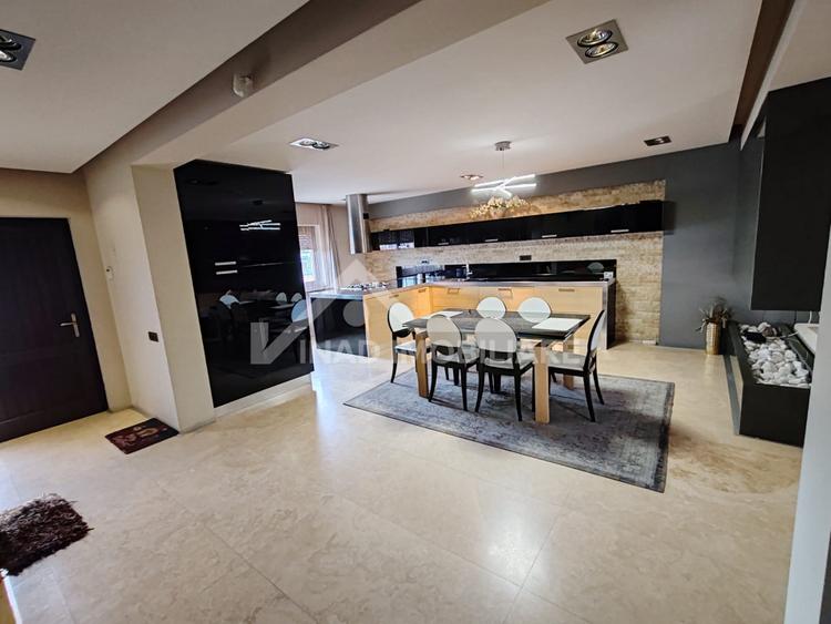 Casă de Lux in cartierul Buna Ziua cu, garaj, parcare, terasă, grădină