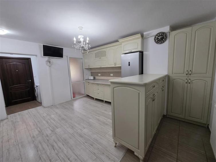 Apartament 3 camere | George Enescu | Etaj Intermediar | 3c-4473