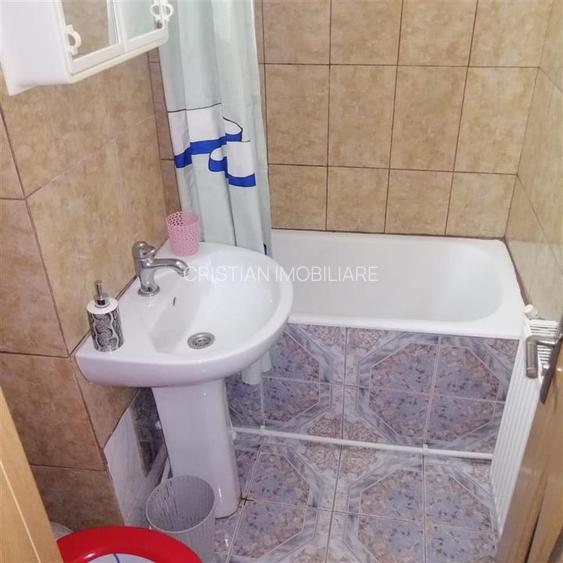2 camere, etaj superior in bloc cu lift, Mobilat si Utilat - Viziru 3 - 11