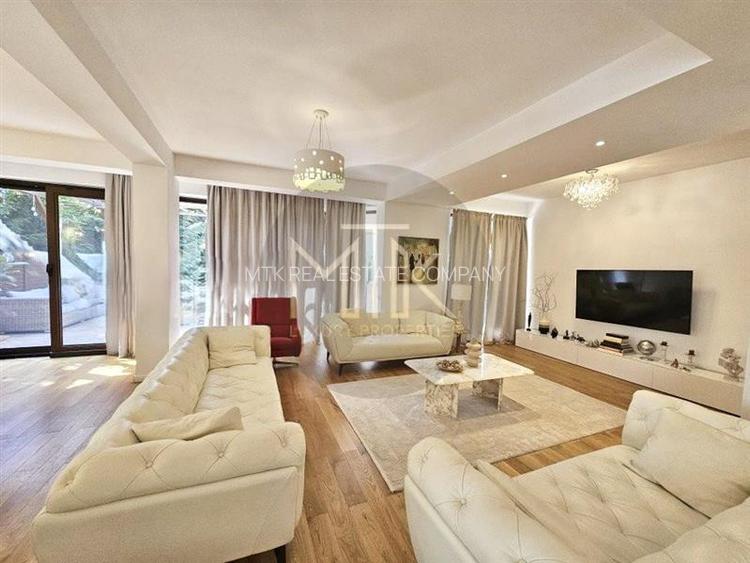 Exclusiv | Vila 5 camere Iancu Nicolae | 2 Locuri de parcare
