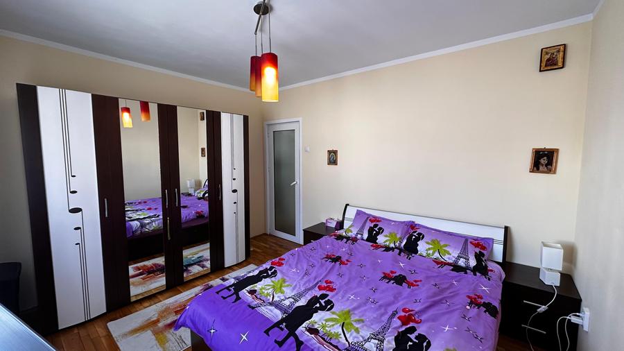Casă de vânzare – Duplex -curte proprie, Țiglina 3