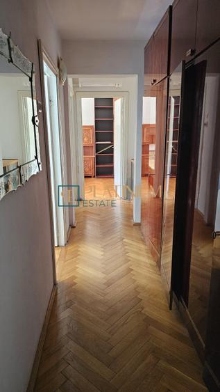 P4618 Apartament semidecomandat cu 3 camere in zona Soarelui