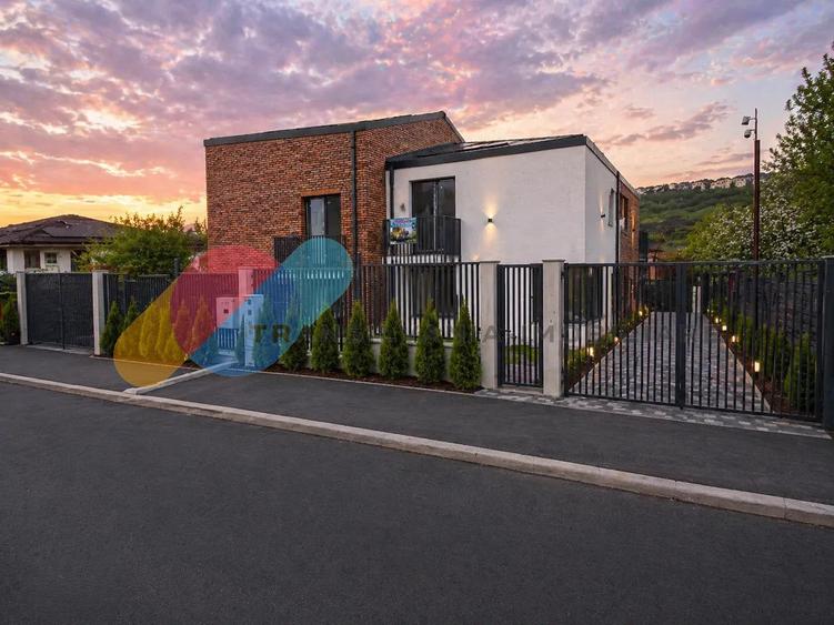 Casă Cuplată NZEB, 180 mp utili + Subsol 50 mp, Teren 300 mp