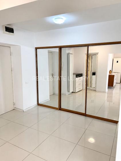 2 camere | Unirii – Tribunal | Liniștit, balcon | 600 € - 4