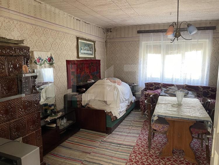 Casa, 100mp, 700mp teren, zona Hodisa