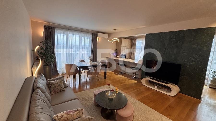Penthouse 3 camere si doua locuri parcare de vanzare in City Residence