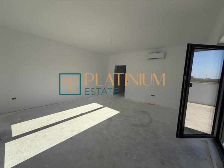 P5027 PENTHOUSE DECOMANDAT cu 3 camere zona LAC DUMBRAVITA