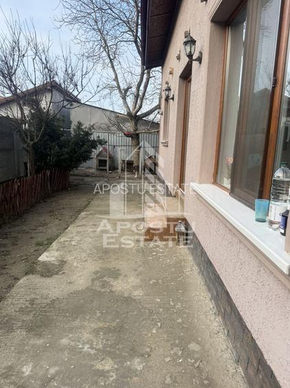 Casa individuala in vatra satului Ghiroda ,teren 1307 mp utili