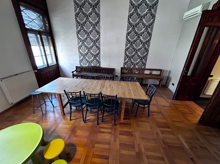 In cadrul unei cladire simbolice demne de remarcat- PALATUL BANATEAN