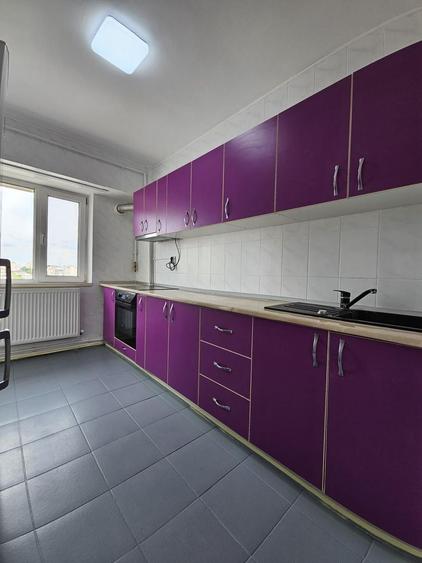 APARTAMENT SPATIOS , 4 CAMERE , DECOMANDAT, ZONA DACIA
