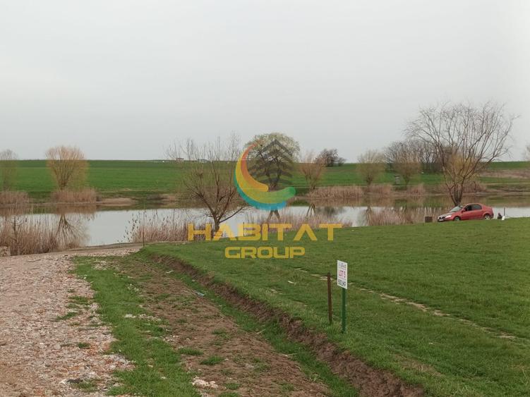 Teren Intravilan - Vedere la Lac - Rate la Dezvoltator