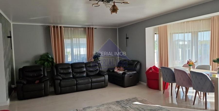 Buzau - Spataru - Vila P+M, 4 camere, teren 780 mp, zona verde si linistita - 2