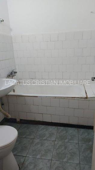 APARTAMENT 3 CAMERE DECOMANDAT CONFORT 0 ZONA GROAPA - 2