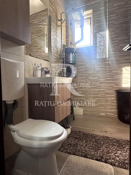Apartament cu 3 camere | Zona Universității | Oradea