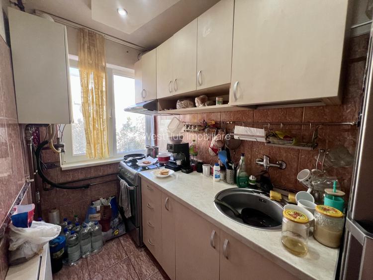 Apartament 4 camere, semidecomandat, 63mp, etaj 2/4 - Zona Dacia - 8