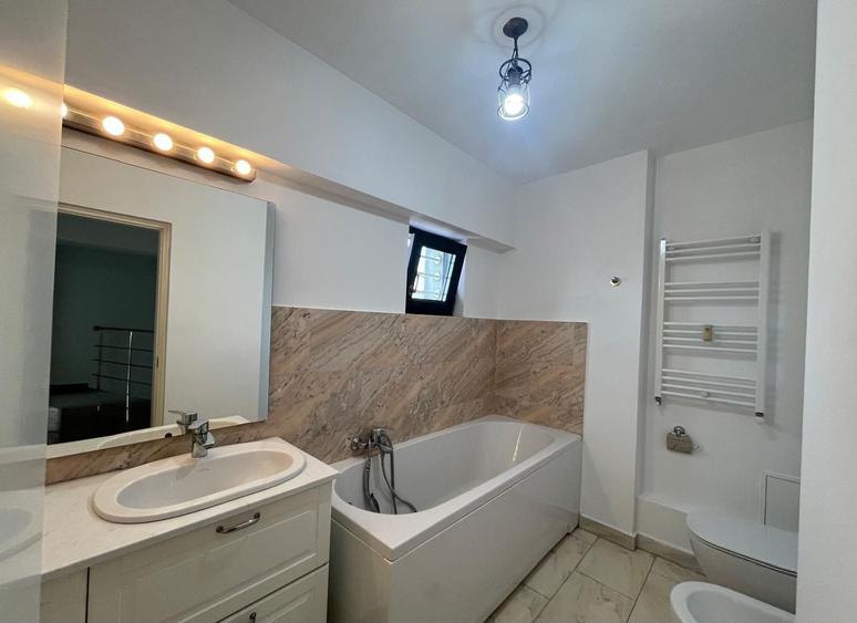 # 🏙️ Penthouse Duplex Premium | 127 mp | Bulevardul Unirii | Terasă |
