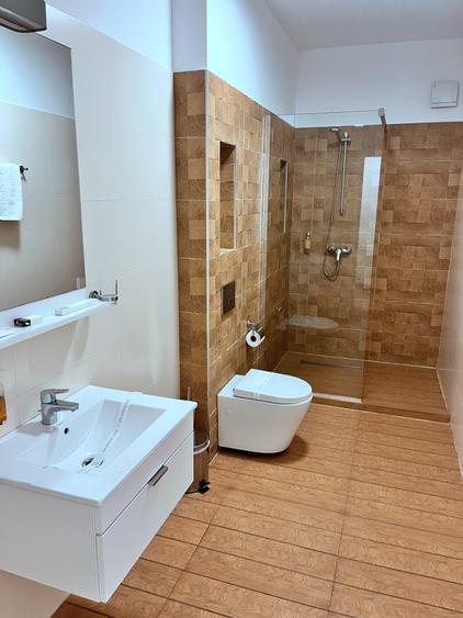Apartament 2 camere la prima inchiriere cu parcare