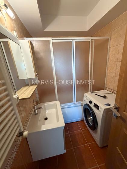 Apartament cu 3 camere de Închiriat situat în Complexul Rezidențial Jupiter