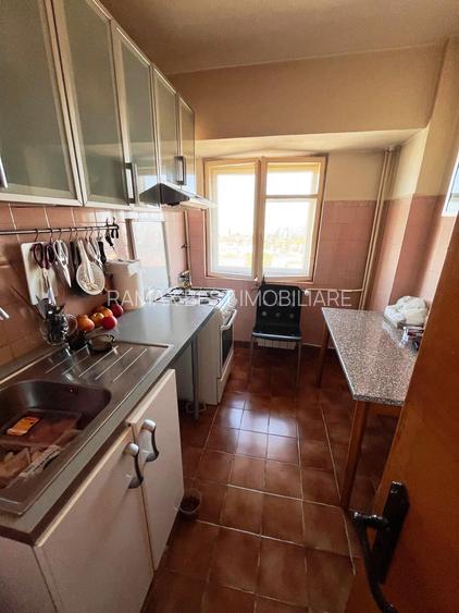 Piata Alba Iulia - vedere pe spate - Bloc Mixt - 9