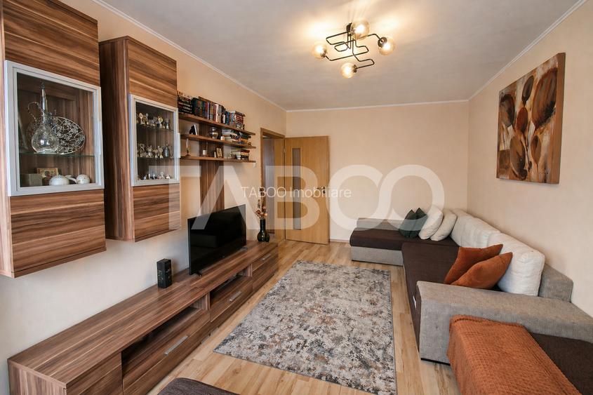 Apartament decomandat de vanzare 3 camere pivnita Vasile Aaron - 3