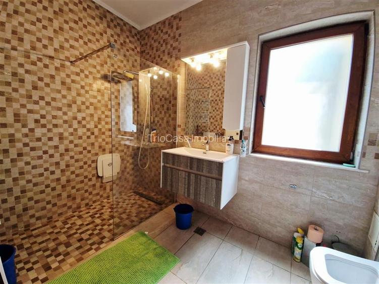 CASA P +E , 5 camere -Cosoveni - 19
