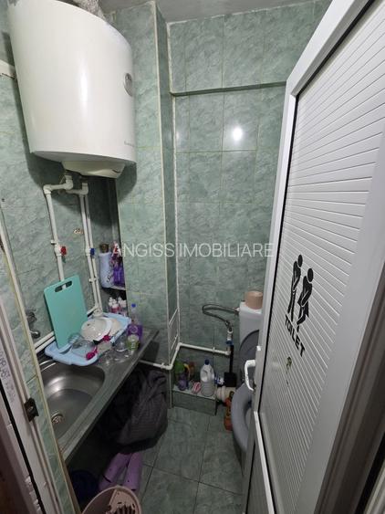 Garsoniera  vest 10mp etajul 2 cu BAIE - 3