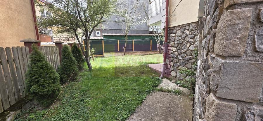 Vila de vanzare  cu 13 camere in Busteni (camin pentru seniori) - 4