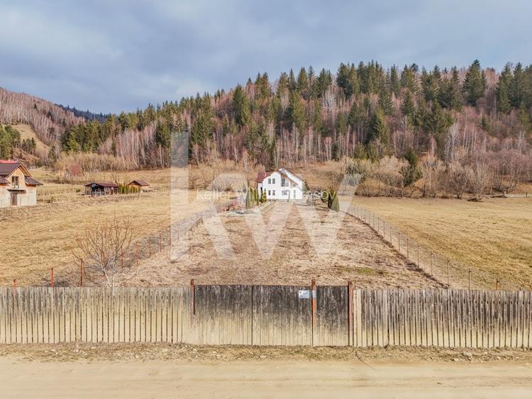 Casa in Zarnesti - Ideala pentru Locuire sau Investitie Turistica! - 4