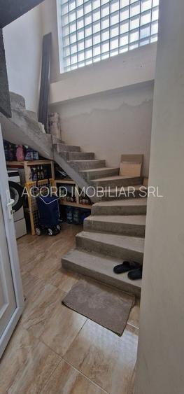 Casă / Vilă cu 5 camere de vânzare în zona Central - 15