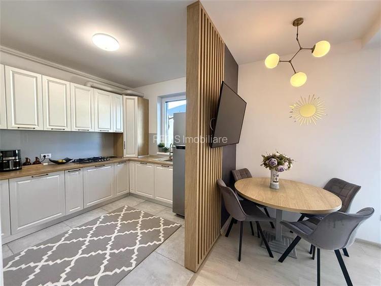 Apartament tip Penthouse, 3 camere, terasa 50mp – Coresi - 5