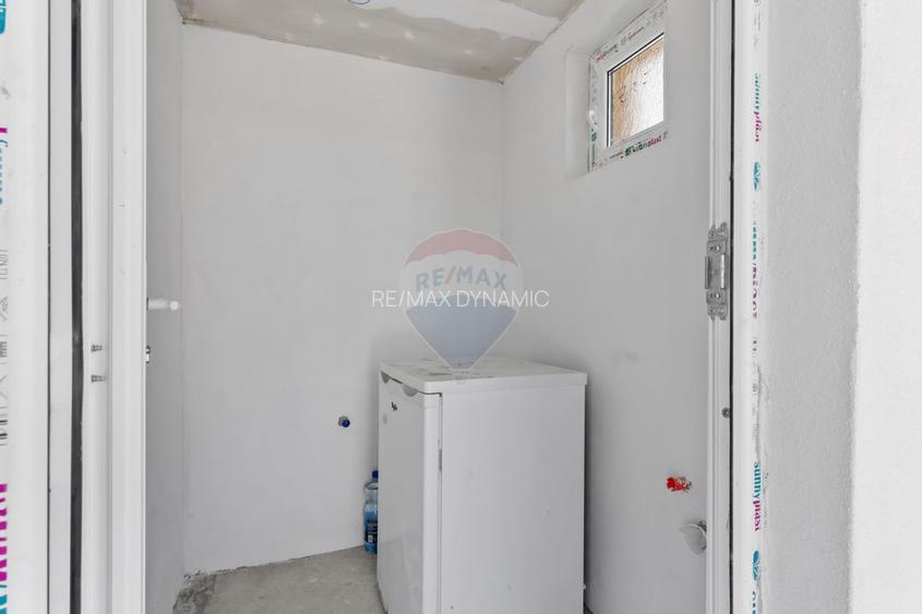 Casa spatioasa 244 mp cu teren generos 2.834 mp - Satu Mare, Secusigiu - 13