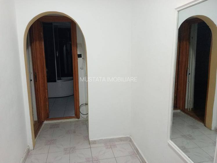 - Apartament 2 camere, Calarasi 4, parter cu balcon 15,3 mp. - 6