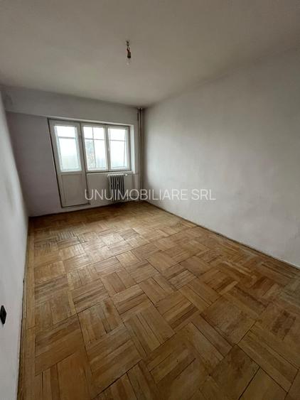 Apartament 3 camere zona Spital Județean – 76 mp - etaj 2/4 - 7
