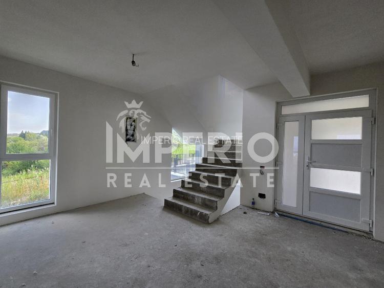 Casa individuala cu 6 camere si 5 parcari! - 3