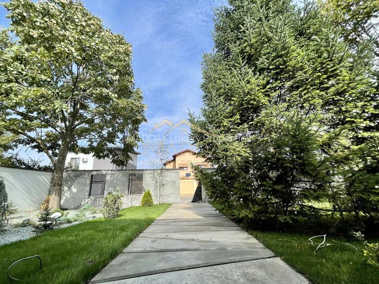 Vila cu 5 camere // * 565 mp gradina* // Tunari - 55