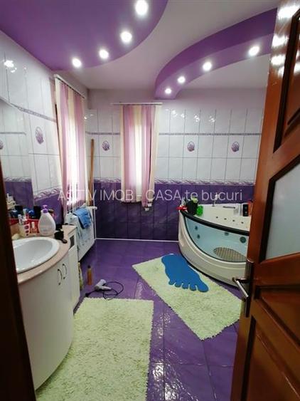 Casa- Vila - Prelungirea Ghencea-Bucuresti- 450000E- 660MP TEREN-COMISION 0! - 4