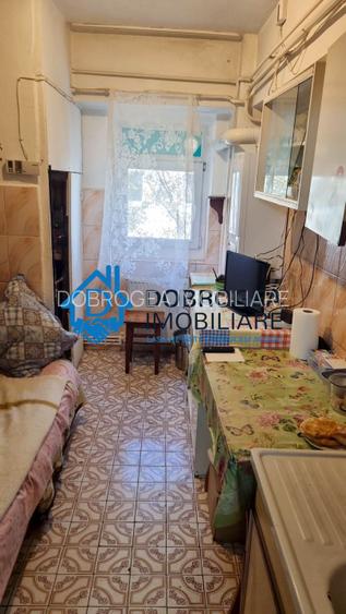 ULTRACENTRAL-2 CAMERE DECOMANDAT  ,CENTRALA GAZ, DE RENOVAT - 2