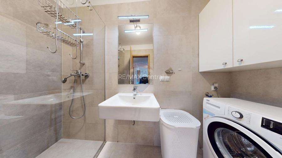 Studio modern Tractorul - 10