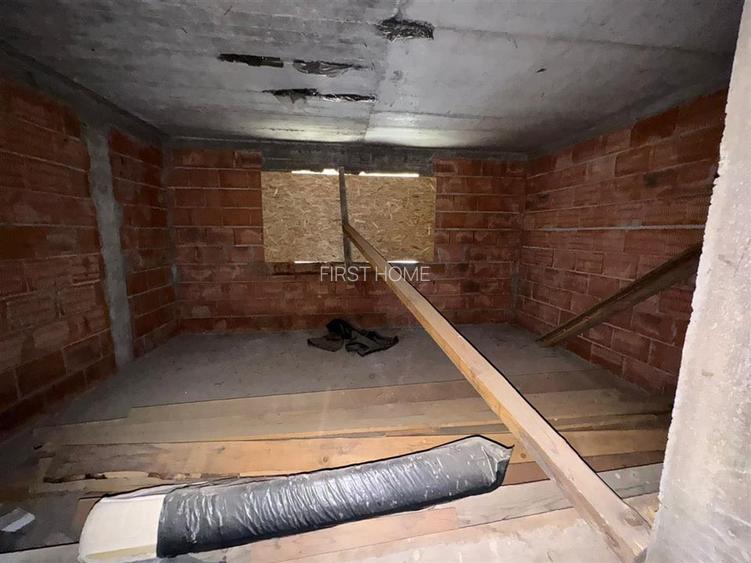 Casa P+1 la rosu (caramida) de vanzare in Golesti - 7