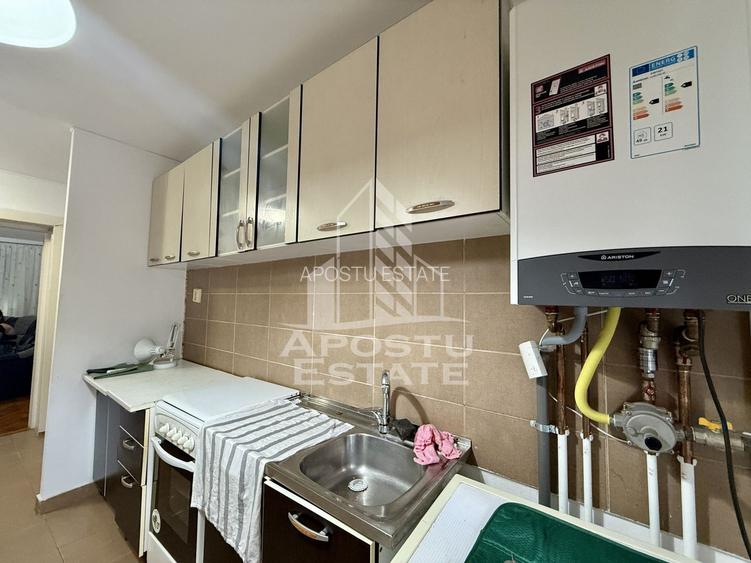 Apartament 3 camere, decomandat, etaj 1, centrala proprie, Medicina - 13