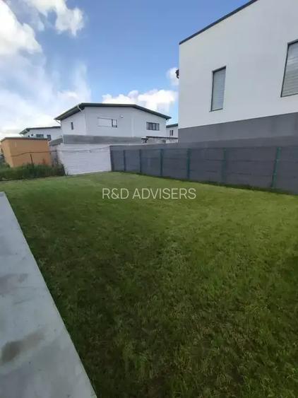 Vila 4 Camere P+1De Vanzare | Individuala  Complex Rezidential | Curte - 9