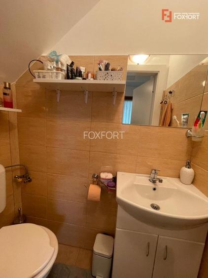 Casa 4 camere, 103 mp, teren 274mp, zona Balcescu - ID V2911 - 14