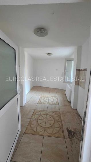 Apartament 4 camere, 120mp,zona Piata Ovidiu.(Cod E4) - 3